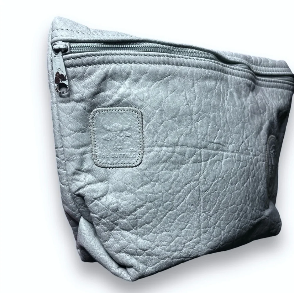CARLOS FALCHI Large Light Blue Leather Zipper Pouch